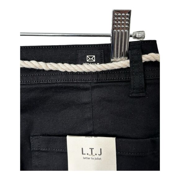 NWT Letter To Juliet LTJ
Free People
BLACK zip cuff utility pants MEDIUM - Picture 9 of 11